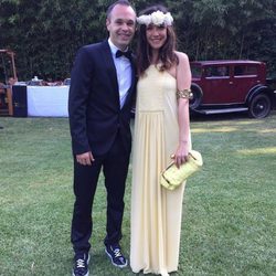 Andrés Iniesta y Anna Ortiz en la boda de Pedro Rodríguez y Carolina Martín