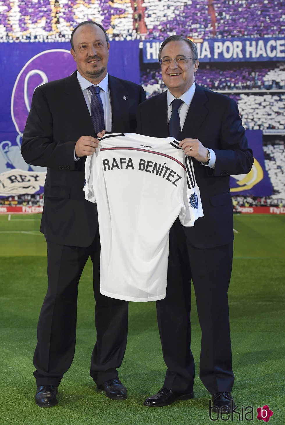 Rafa Benítez con Florentino Pérez en su presentación como entrenador del Real Madrid