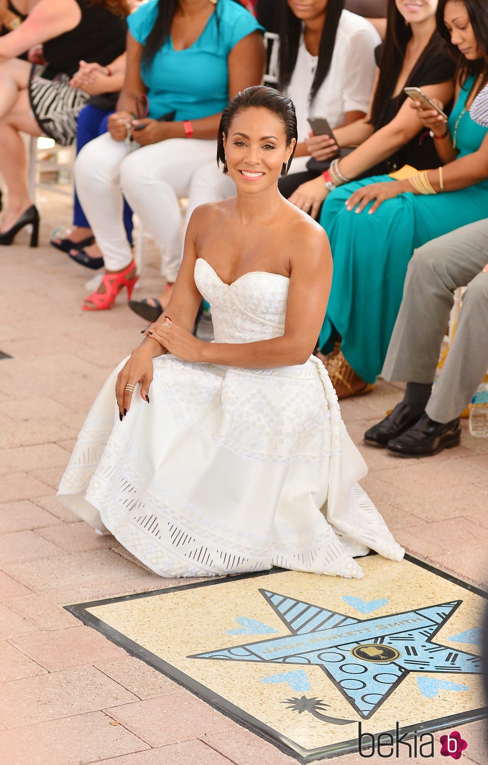 Jada Pinkett Smith recibe su estrella en el Paseo de la Fama de Miami