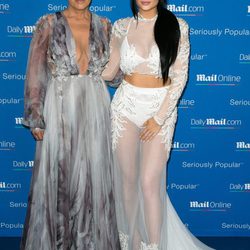 Kris Jenner y Kylie Jenner en una fiesta organizada por Daily Mail en Cannes