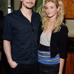 Josh Hartnett y Tamsin Egerton