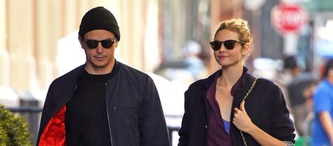 Josh Hartnett y Tamsin Egerton pasean por el Soho de Nueva York