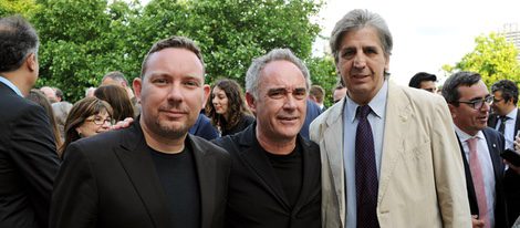 Albert Adrià, Ferran Adrià y Juli Soler en la inauguración de El Bulli