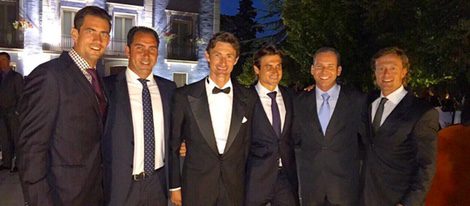 Guillermo García López, Albert Costa, David Ferrer, Sergio García y Sete Gibernau con Juan Carlos Ferrero en su boda