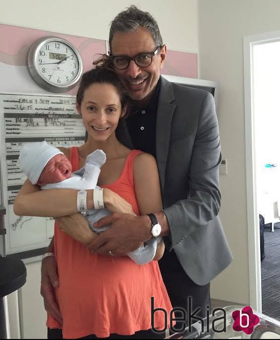 Jeff Golblum con su mujer Emilie Livinsgton y su hijo Charlie Ocean