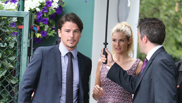 Josh Hartnett y Tamsin Egerton en Wimbledon 2015