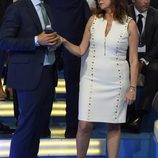 Ana Rosa Quintana y Jesús Vázquez hablando en el aniversario de Mediaset