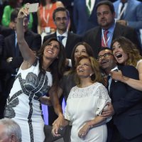 Selfie de Paz Padilla, Emma García, Sandra Barneda, Jorge Javier Vázquez, Raquel Sánchez Silva, Mercedes Milá ,José Ribagorda y María Teresa Campos 