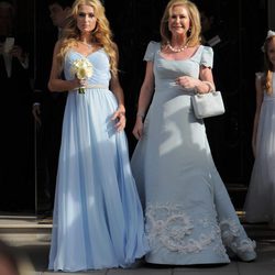 Paris Hilton y Kathy Hilton ideales en la boda de su hermana Nicky Hilton