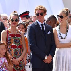 Carlota Casiraghi, Pierre Casiraghi y Beatrice Borromeo en el décimo aniversario de la entronización de Alberto de Mónaco