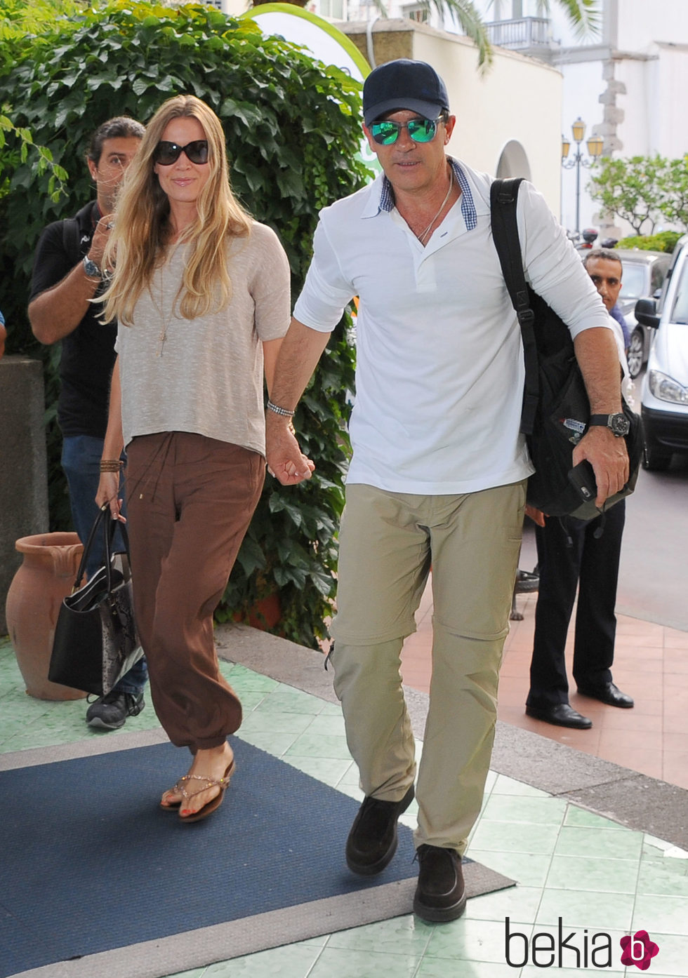 Antonio Banderas y Nicole Kimpel llegan a Ischia para acudir al festival de cine de la isla