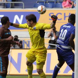 Iker Casillas en su debut con el Oporto