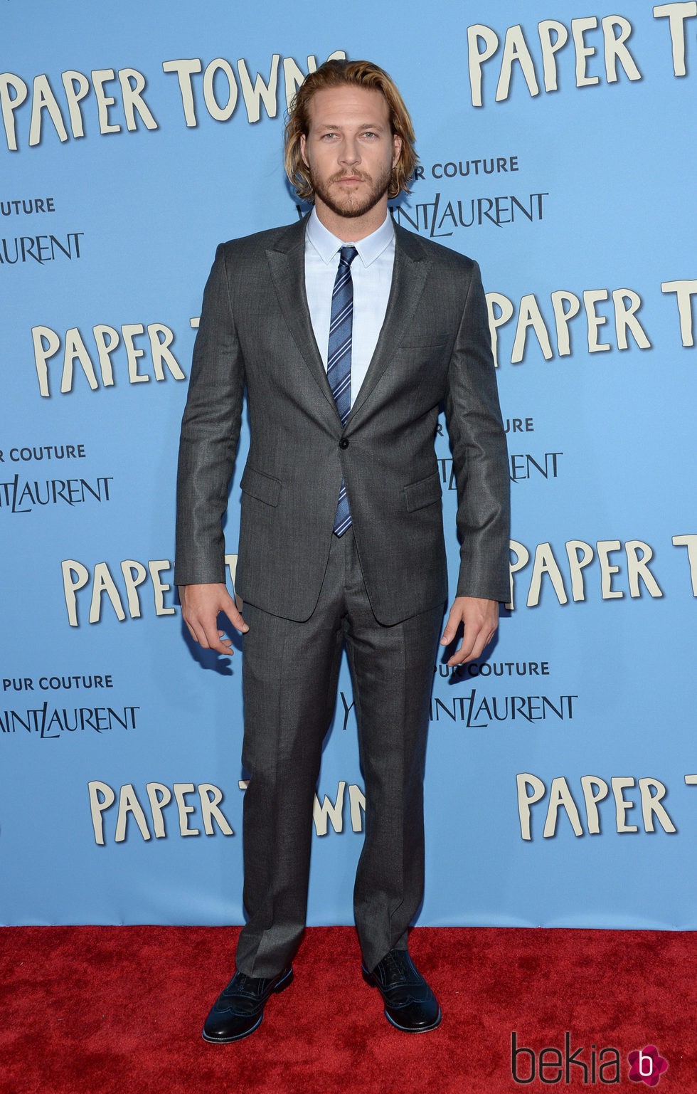 Luke Bracey en la premiere de 'Ciudades de Papel' en Nueva York