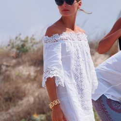 Olivia Palermo durante sus vacaciones en Formentera