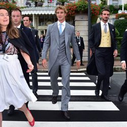 Pierre Casiraghi saliendo del hotel para ir a su ceremonia religiosa con Beatrice Borromeo