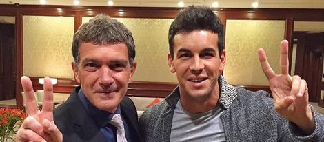 Antonio Banderas y Mario Casas en Chile