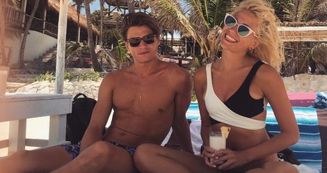 Pixie Lott y Oliver Cheshire durante sus vacaciones en Riviera Maya