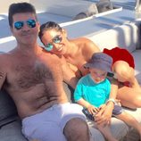 Simon Cowell junto a Lauren Silverman y su hijo Eric