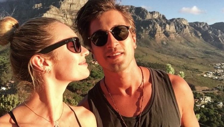 Candice Swanepoel y Hermann Nicoli disfrutando de unos días de relax en Ciudad del Cabo