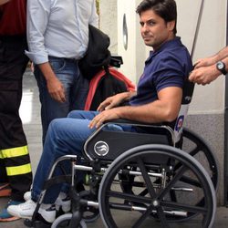 Fran Rivera llega a Sevilla para seguir recuperándose de su gravísima cornada