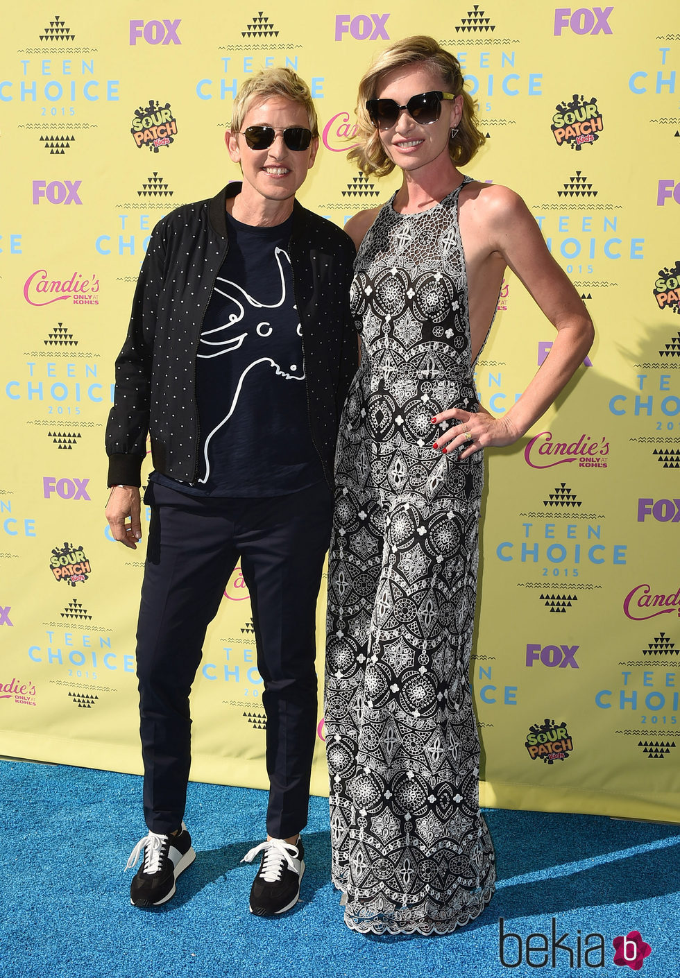 Ellen DeGeneres y Portia de Rossi en los Teen Choice Awards 2015