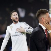 Pilar Rubio acariciando a Sergio Ramos durante su renovación con el Real Madrid