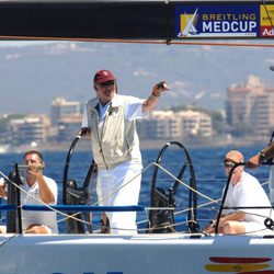 El Rey Juan Carlos capitaneando el Bribón en la Copa del Rey de Vela