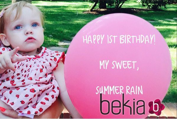 Christina Aguilera felicita a su hija Summer Rain