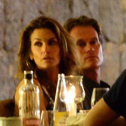 Cindy Crawford y su marido Rande Gerber cenando en Ibiza