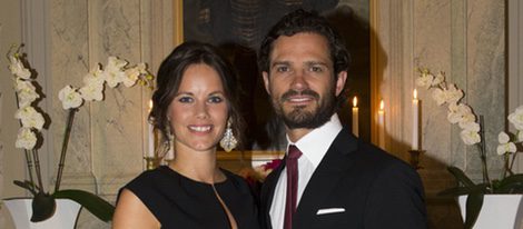 Los Príncipes Carlos Felipe y Sofía de Suecia en una cena oficial en el Ducado de Värmland