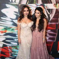 Vanessa Hudgens y su hermana Stella Hudgens en los Video Music Awards 2015