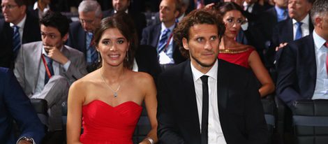 Diego Forlán y Paz Cardoso en una gala de la FIFA