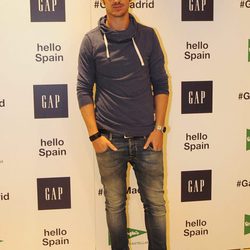 Gonzalo Ramos en la inauguración de un espacio de la firma GAP