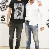 Manuel Carrasco y David Bisbal en la presentación de la 'La Voz Kids 2'