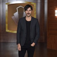 Javier Rey en la presentación de la tercera temporada de 'Velvet'