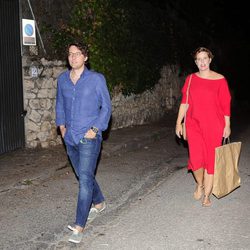 Tania Llasera y su marido Gonzalo Villar en la fiesta del 50 cumpleaños de Jesús Vázquez