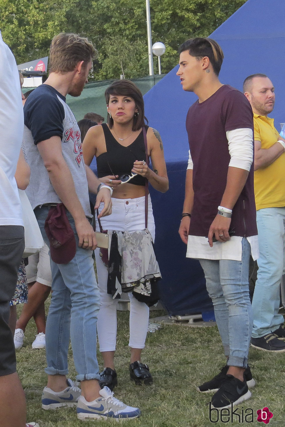 Angy y su novio con Pablo Rivero en el Festival DCode 2015