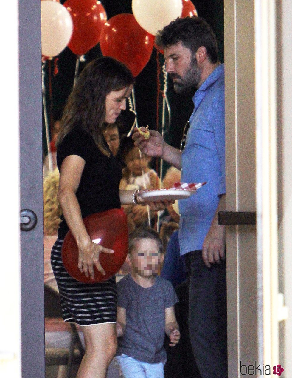 Ben Affleck y Jennifer Garner con su hijo Samuel