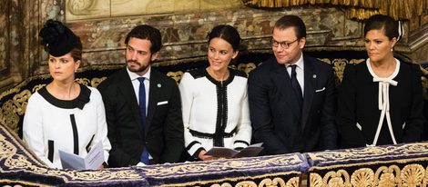 Magdalena, Carlos Felipe, Sofia, Daniel y Victoria de Suecia en la apertura del Parlamento 2015