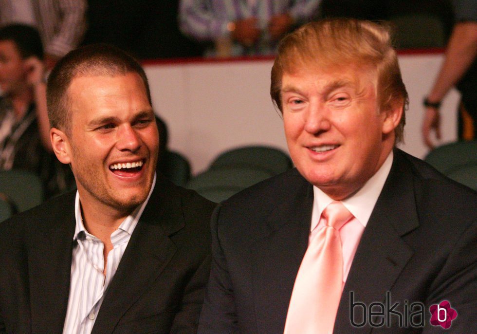 Tom Brady y Donald Trump compartiendo anécdotas