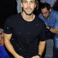 Rubén Sanz en el front row de Devota & Lomba durante la Madrid Fashion Week 2015