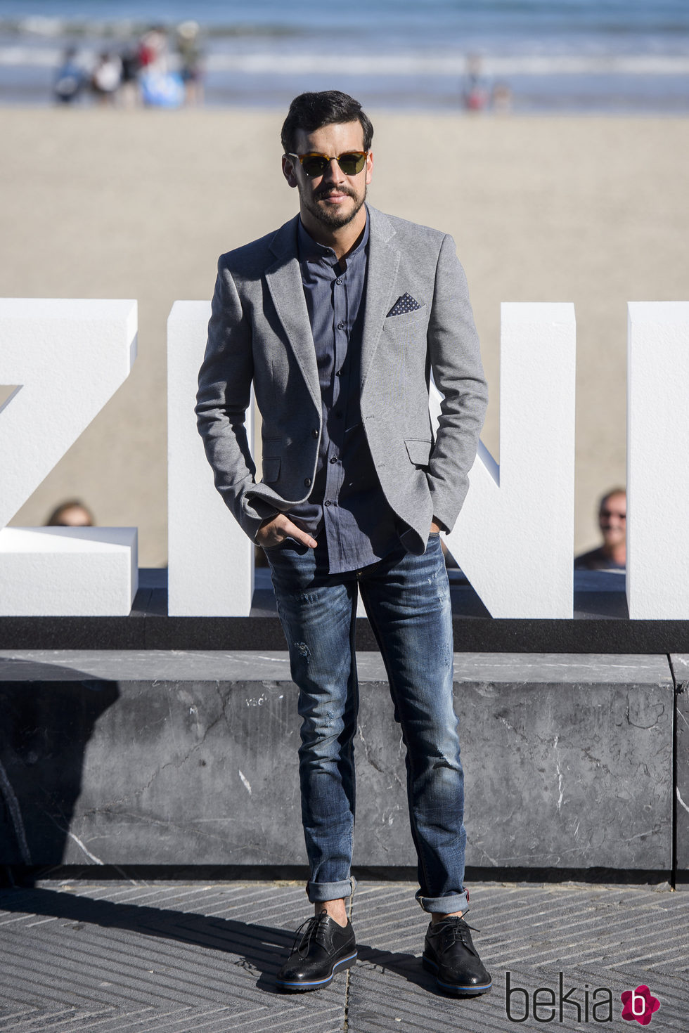 Mario Casas en la presentación de 'Mi gran noche' en el Festival de San Sebastián 2015