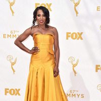 June Ambrose en la alfombra roja de los premios Emmy 2015