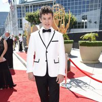 Nolan Gould en la alfombra roja de los premios Emmy 2015