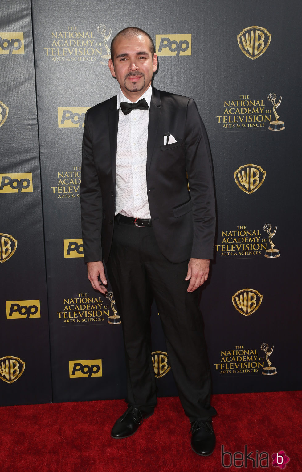 Andre Salamán Bautista en la alfombra roja de los premios Daytime Emmy