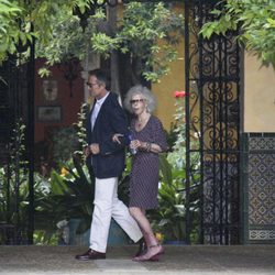 Alfonso Díez y Cayetana de Alba en el Palacio de Dueñas, 2010