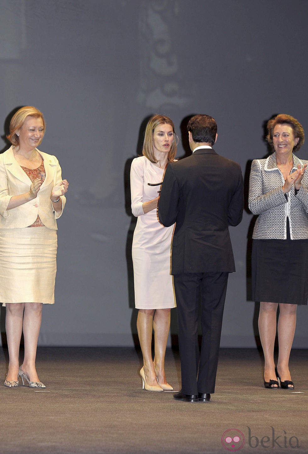 La Princesa Letizia durante la entrega de premios 'V' de Vida