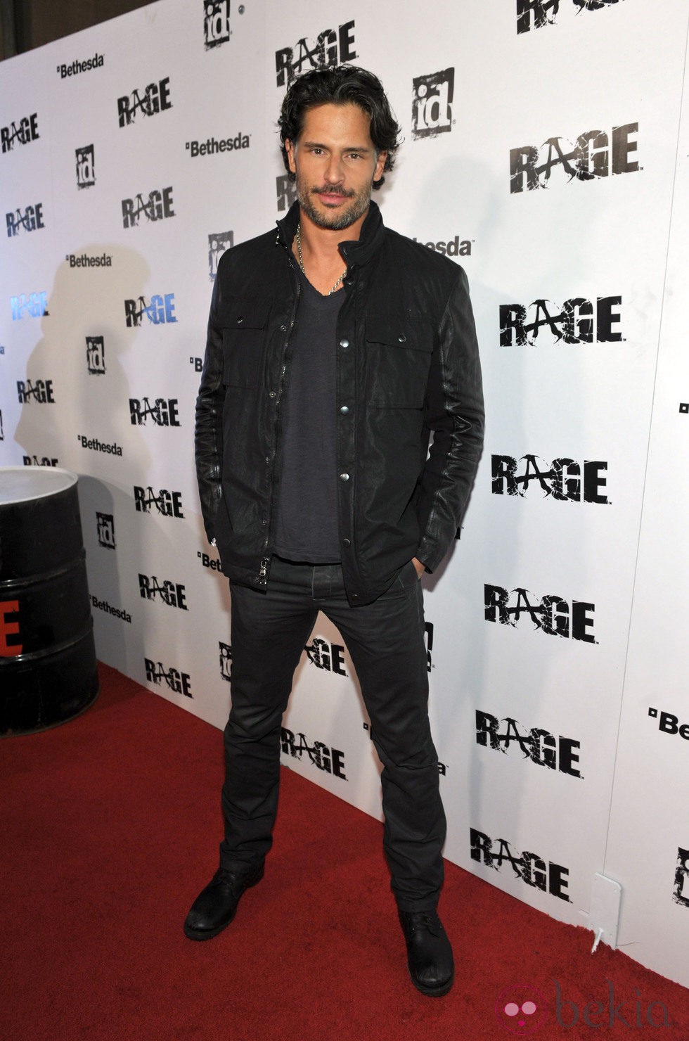 Joe Manganiello, de 'True Blood', en la fiesta de 'Rage'