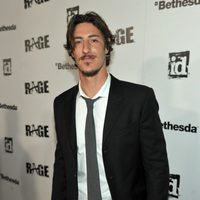 Eric Balfour en la fiesta de 'Rage'