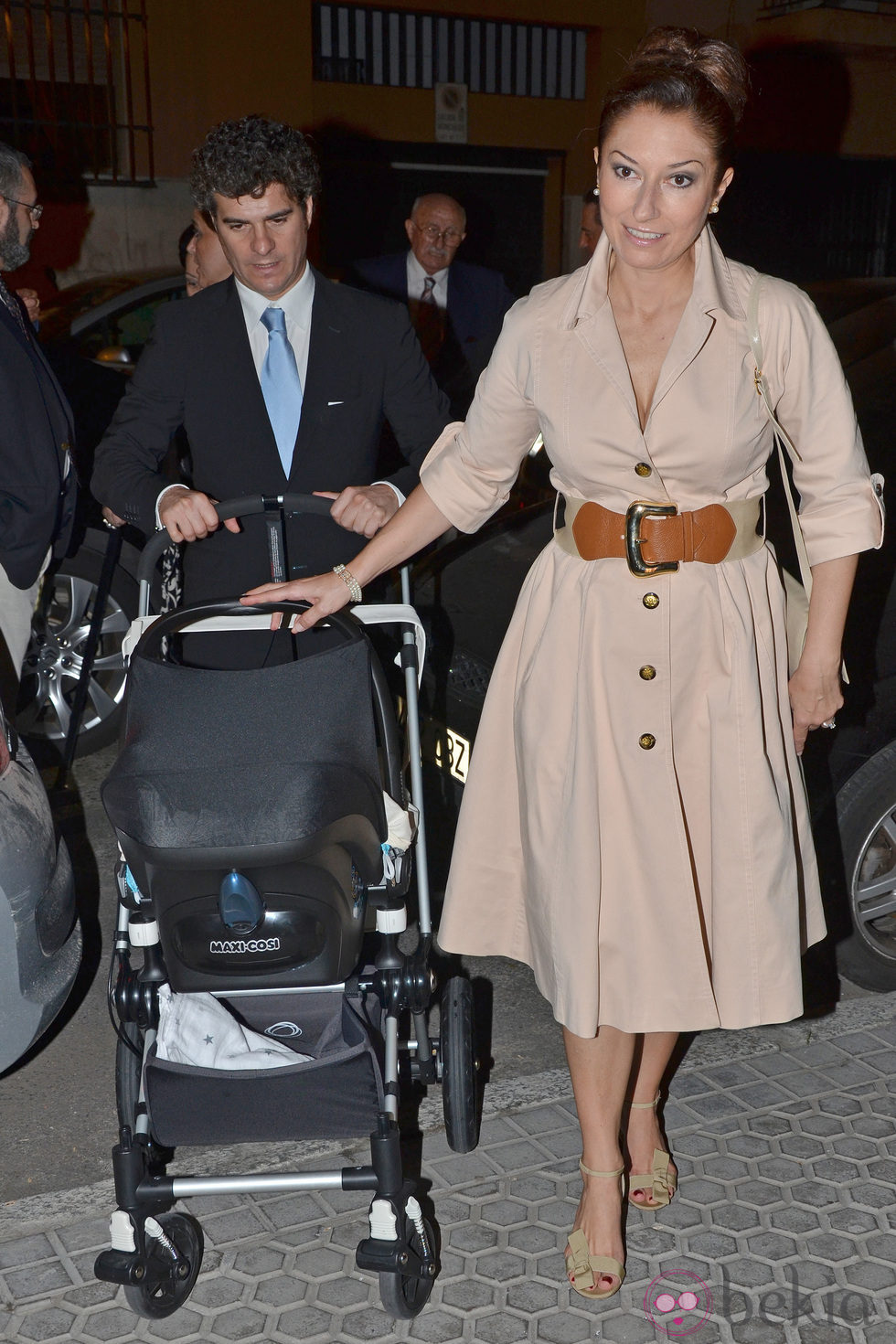 Montserrat Martí y su marido Daniel Faidella en la fiesta flamenca de las hermanas Cobo